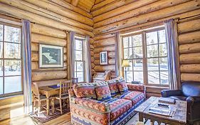 Devil'S Thumb Ranch Resort & Spa